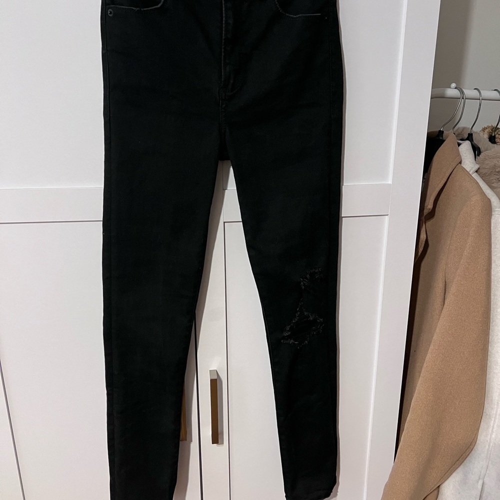 Abercrombie & Fitch Black Super Skinny Ankle Jeans - Picture 2 of 4
